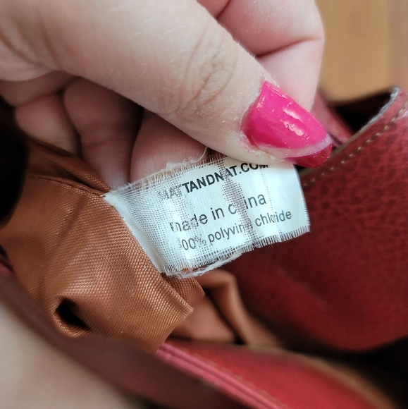 Matt & Nat Vegan Shoulder Bag - Picture 10 of 15